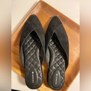 Birdies The Swan in Black Suede— size 10